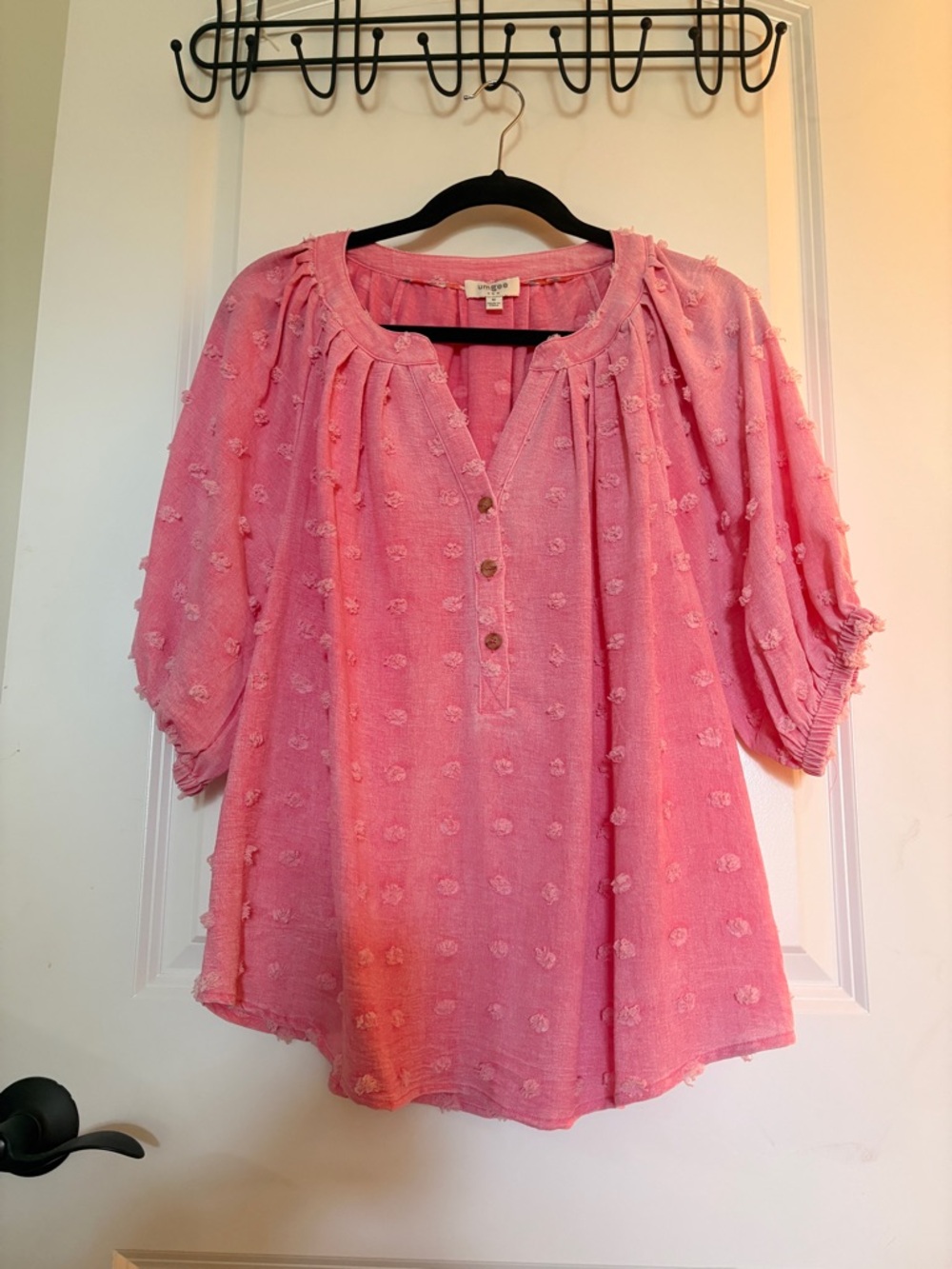 Umgee Pink Women's Textured Peasant Blouse -
